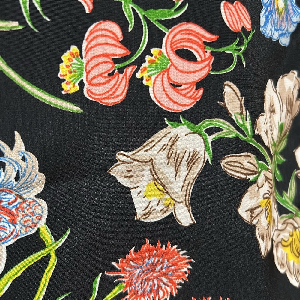 TINY ANTHROPOLOGIE BLOUSE WOMEN SIZE M BLACK MULTICOLOR FLORAL ELBOW SLEEVES - Picture 8 of 14